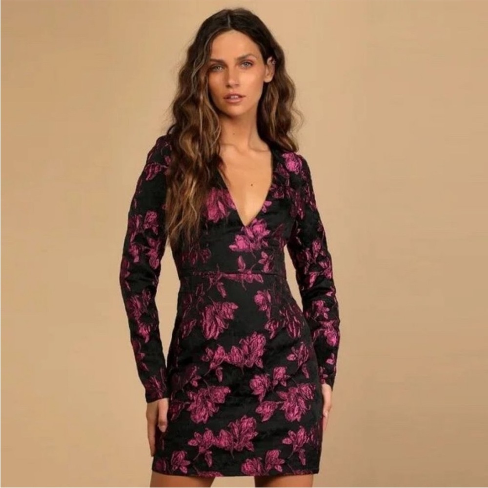 NEW Lulu’s Long Sleeve Floral Jacquard Dress